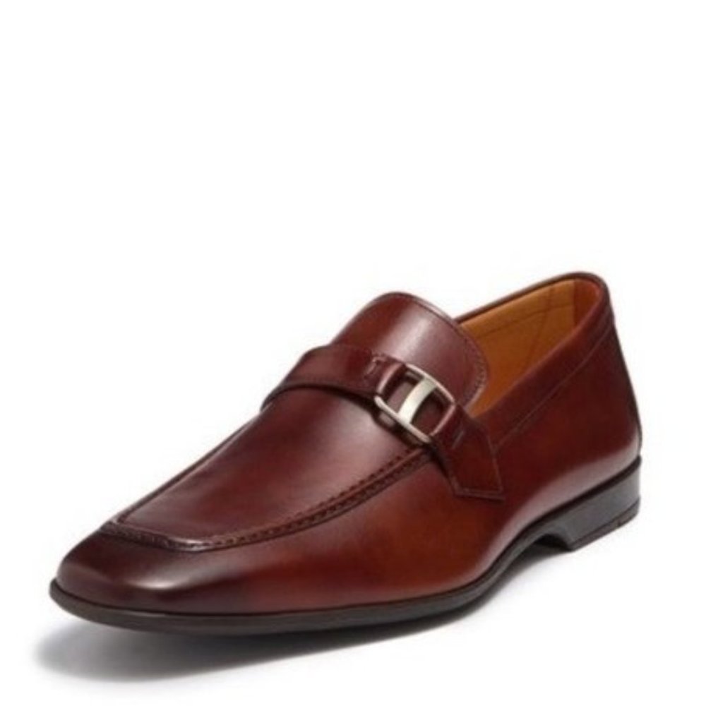 Magnanni Tonic Leather Buckle Loafer
